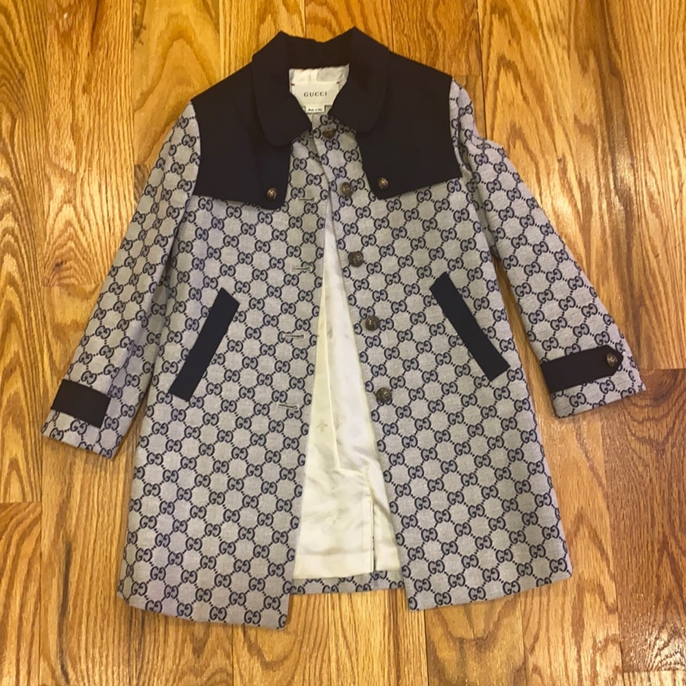 Gucci navy GG canvas trench coat. Size 5 100% Authentic! Sold out everywhere!